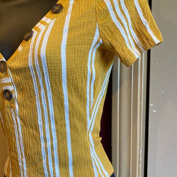 Love Tree Crop Top - Picture 3 of 5